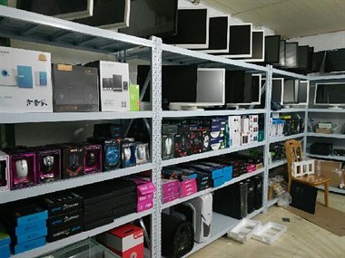 在小施电脑批发的主页里，窥见108社区的科技温度